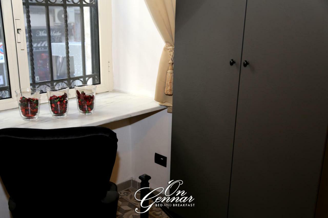 Bed and Breakfast On Gennar à Naples Extérieur photo